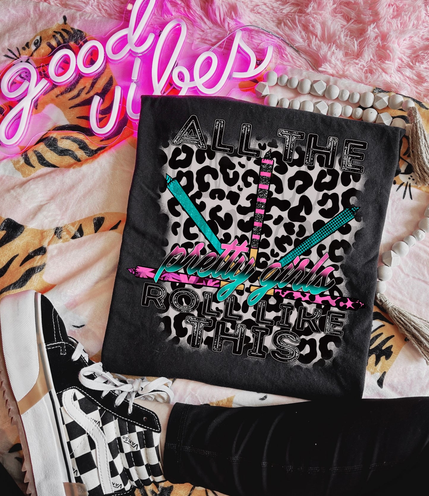 PRETTY GIRLS ROLL CHEETAH PNG DESIGN