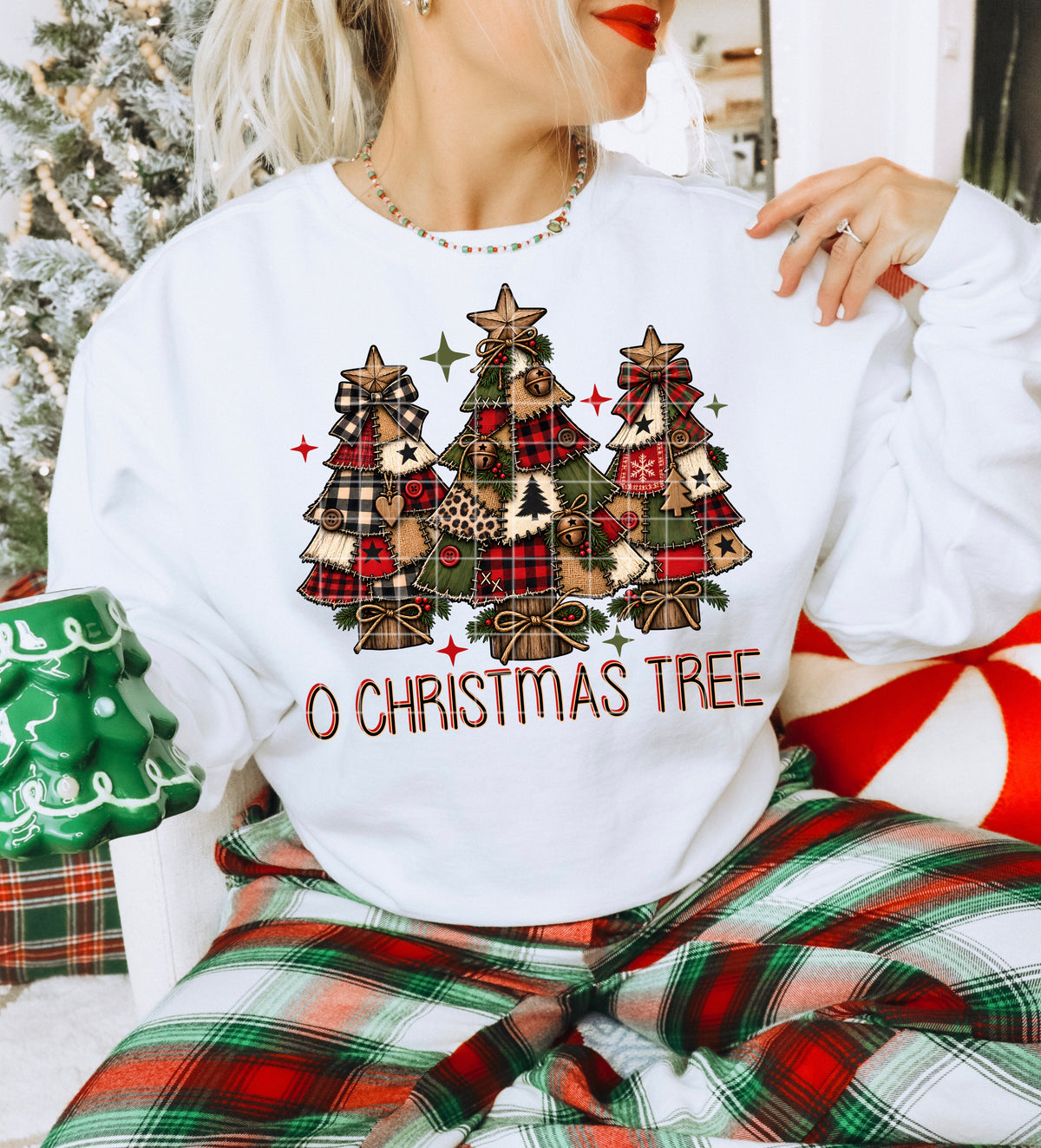 O CHRISTMAS TREE PNG DESIGN