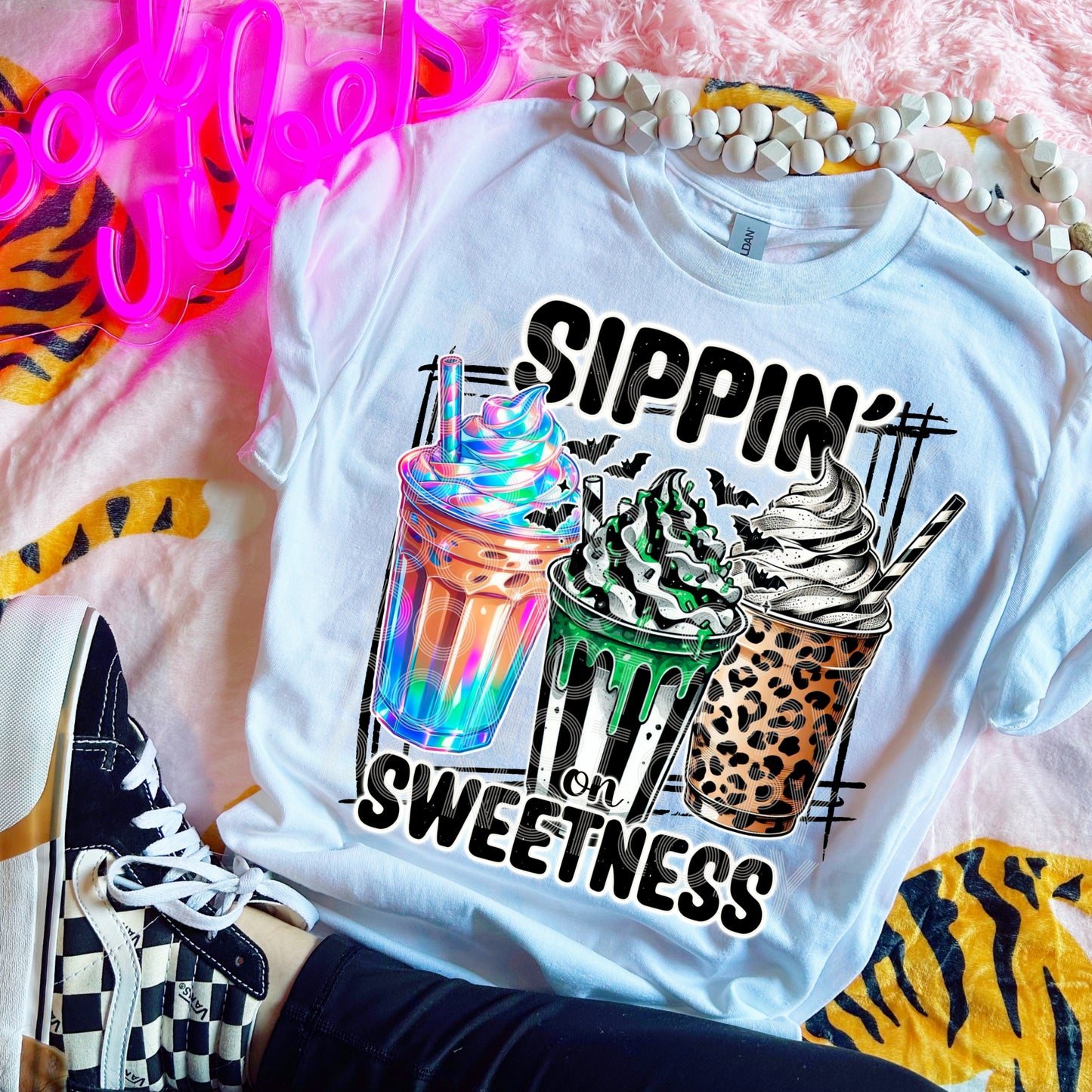 SIPPIN' ON SWEETNESS PNG DESIGN